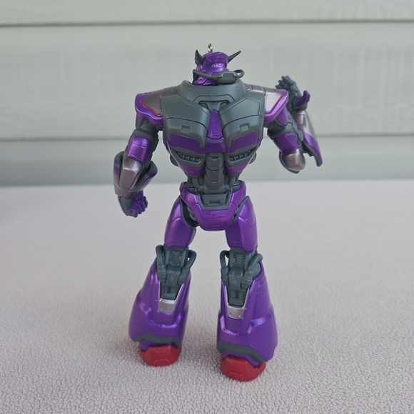 Hallmark Disney Pixar Buzz Lightyear Zurg Ornament Purple Robot Christmas - Picture 3 of 10